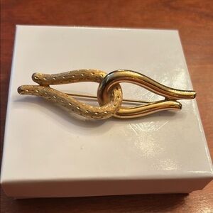 Napier vintage abstract brooch mid century sculptural gold tone brushed finish